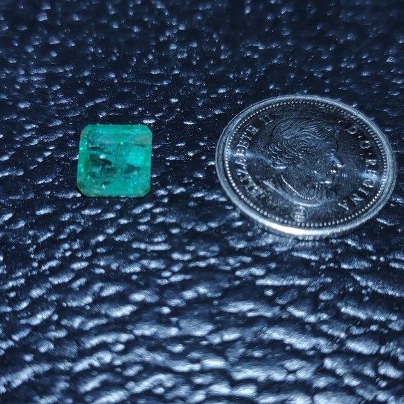 Emerald Loose Gemstone #8 - Picture 2 of 2